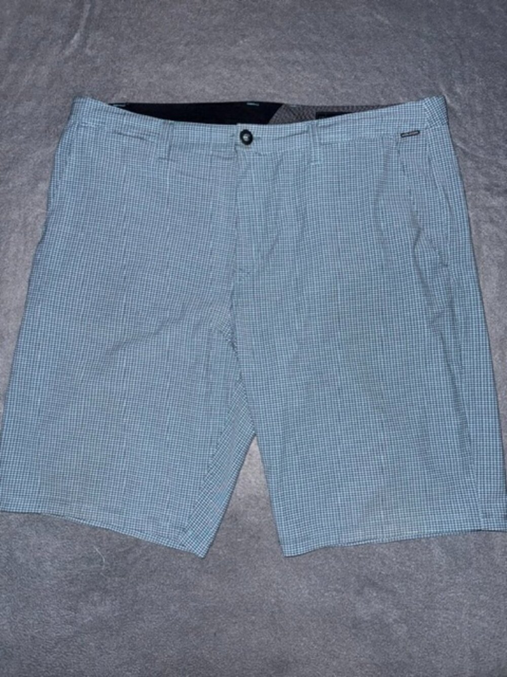 Volcom Surf & Turf Shorts Men’s Size 40 Blue Check 4 Way Stretch Hybrid Casual